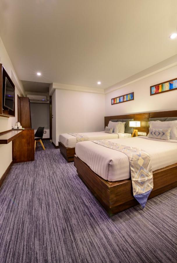 Hotel Zakaria International Dhaka Esterno foto